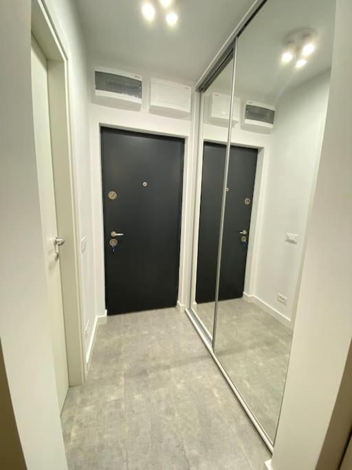 Cosy Luxury Studio Dristor Apartment *