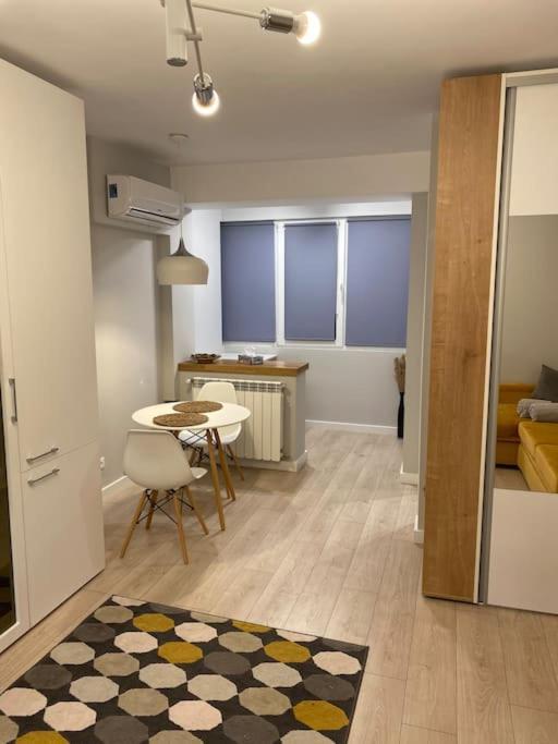 Apartment Cosy Luxury Studio Dristor